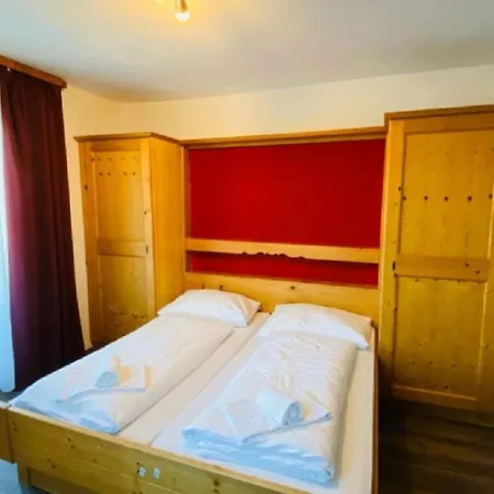 Holiday House Auer - By Four Seasons Apartments Holiday home Kaprun